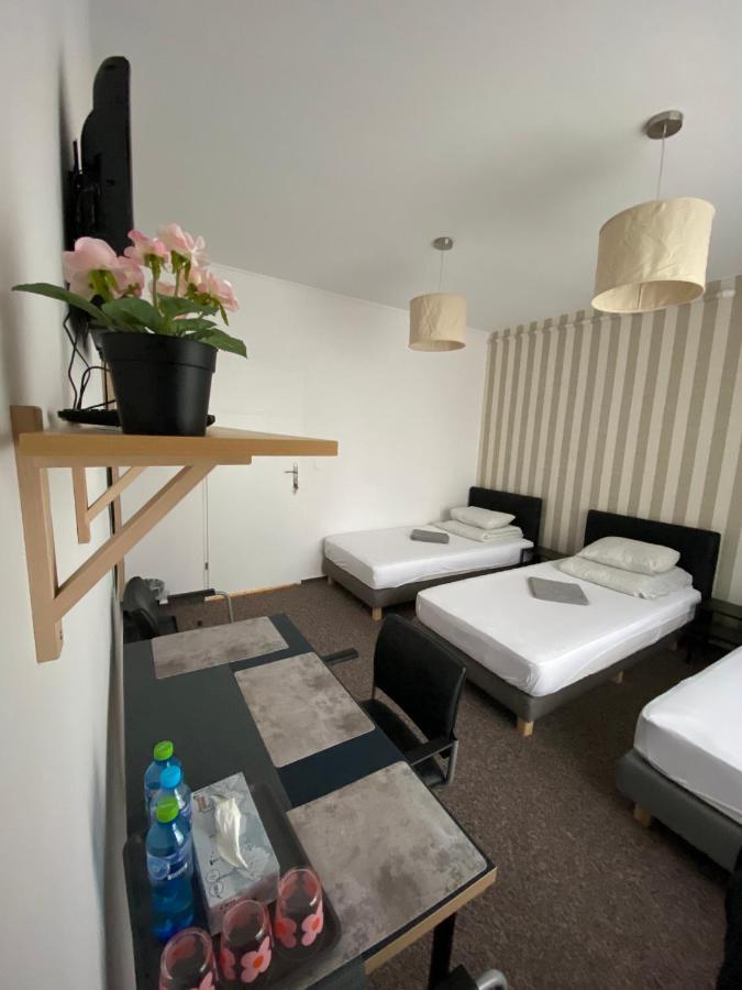ורשה Pastel Guest Rooms מראה חיצוני תמונה