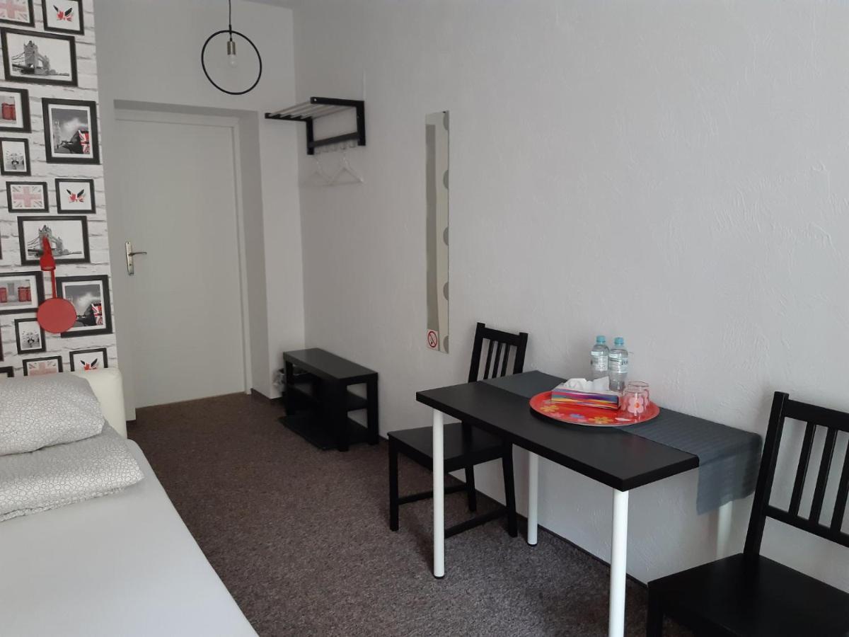 ורשה Pastel Guest Rooms מראה חיצוני תמונה