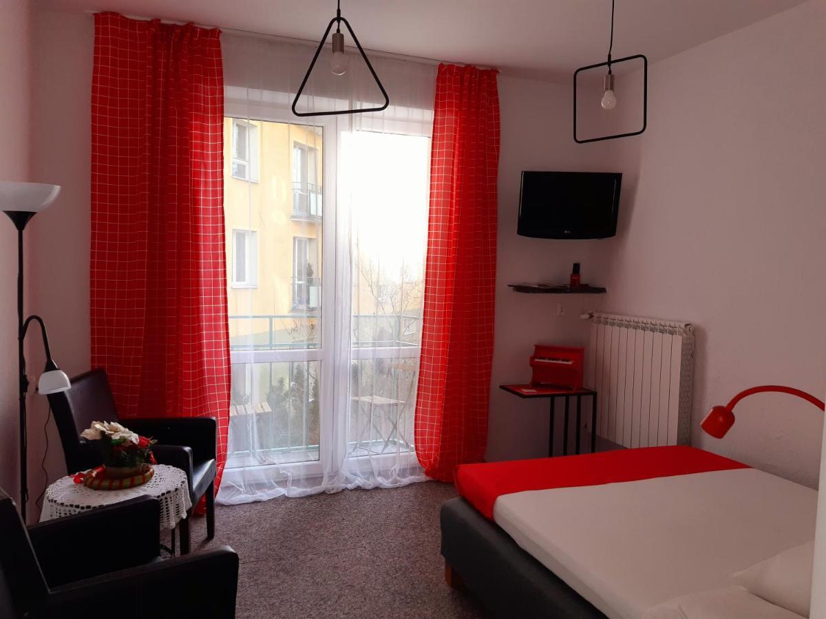 ורשה Pastel Guest Rooms מראה חיצוני תמונה